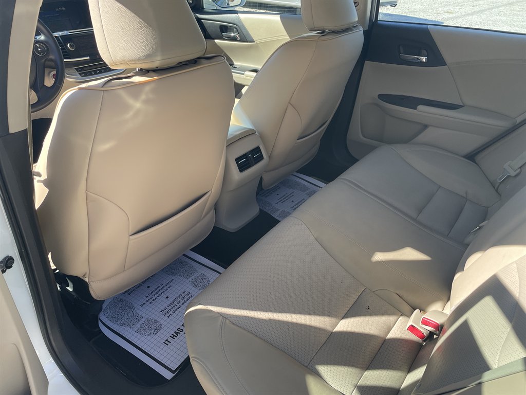 2013 Honda Accord - $12,940