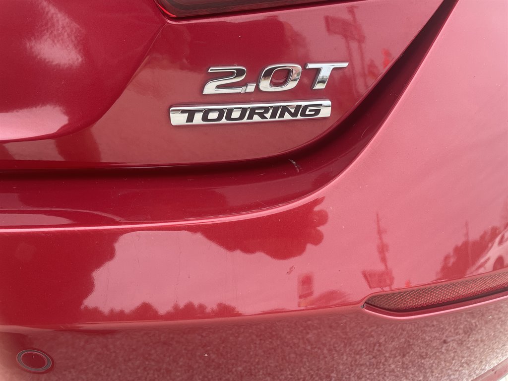 2018 Honda Accord Touring photo