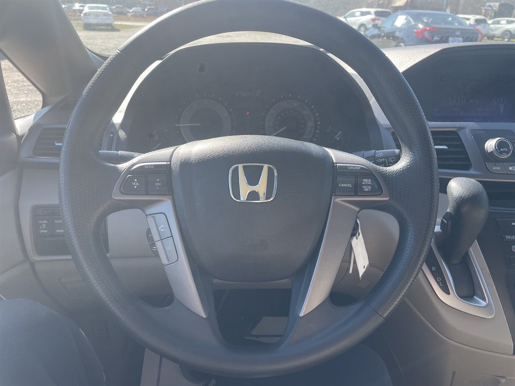 2013 Honda Odyssey EX photo
