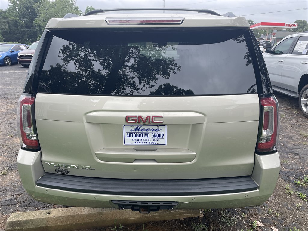 2023 Gmc Yukon SLT photo 29