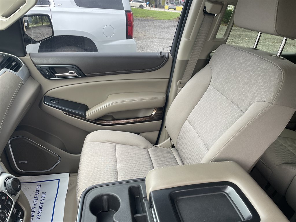 2023 Gmc Yukon SLT photo 33