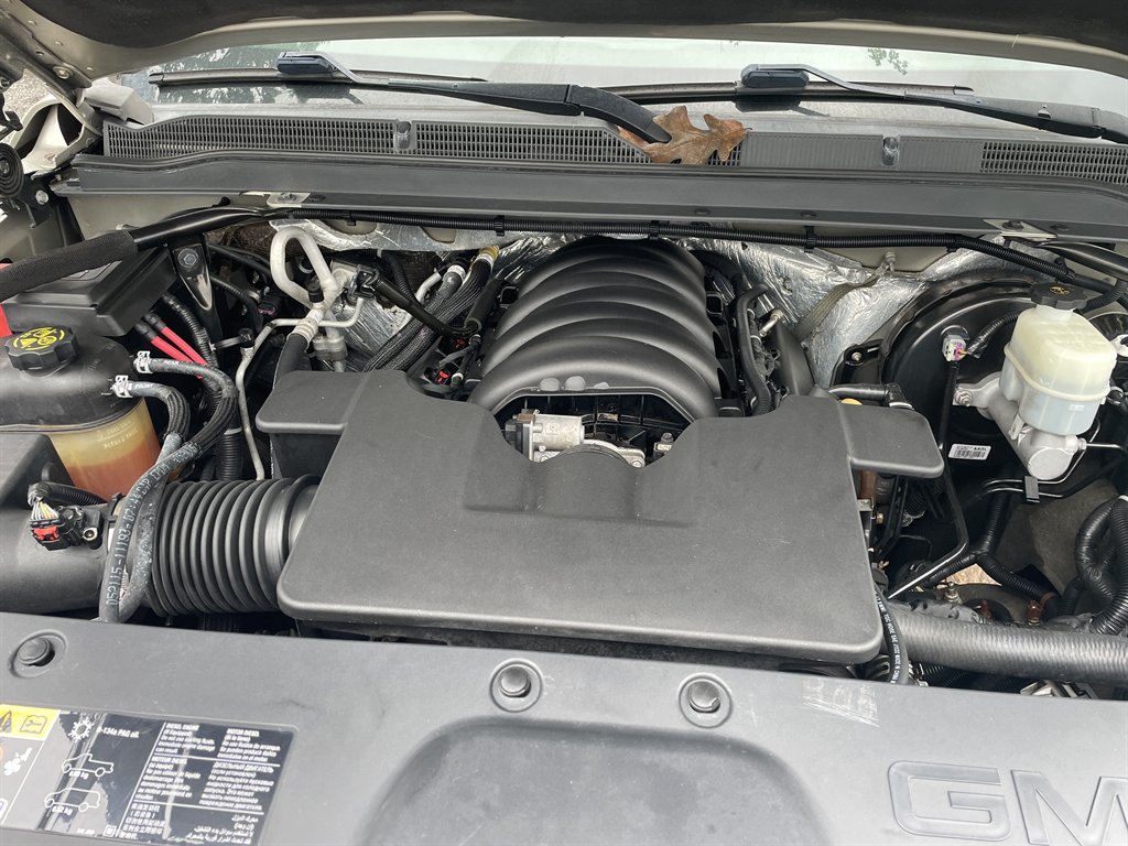 2023 Gmc Yukon SLT photo 41