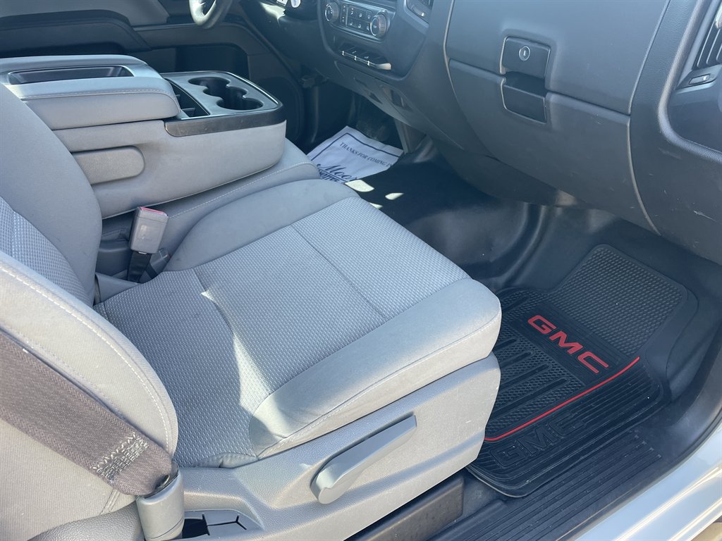 2017 GMC Sierra 1500 - $16,940