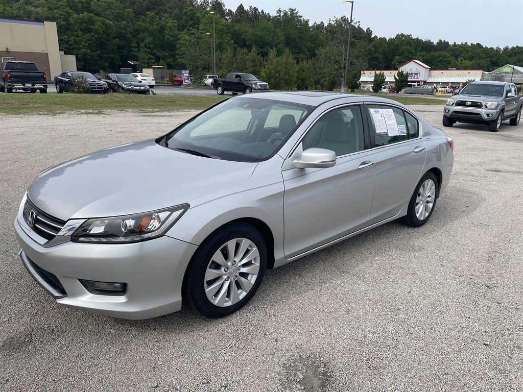 2015 Honda Accord - $17,460