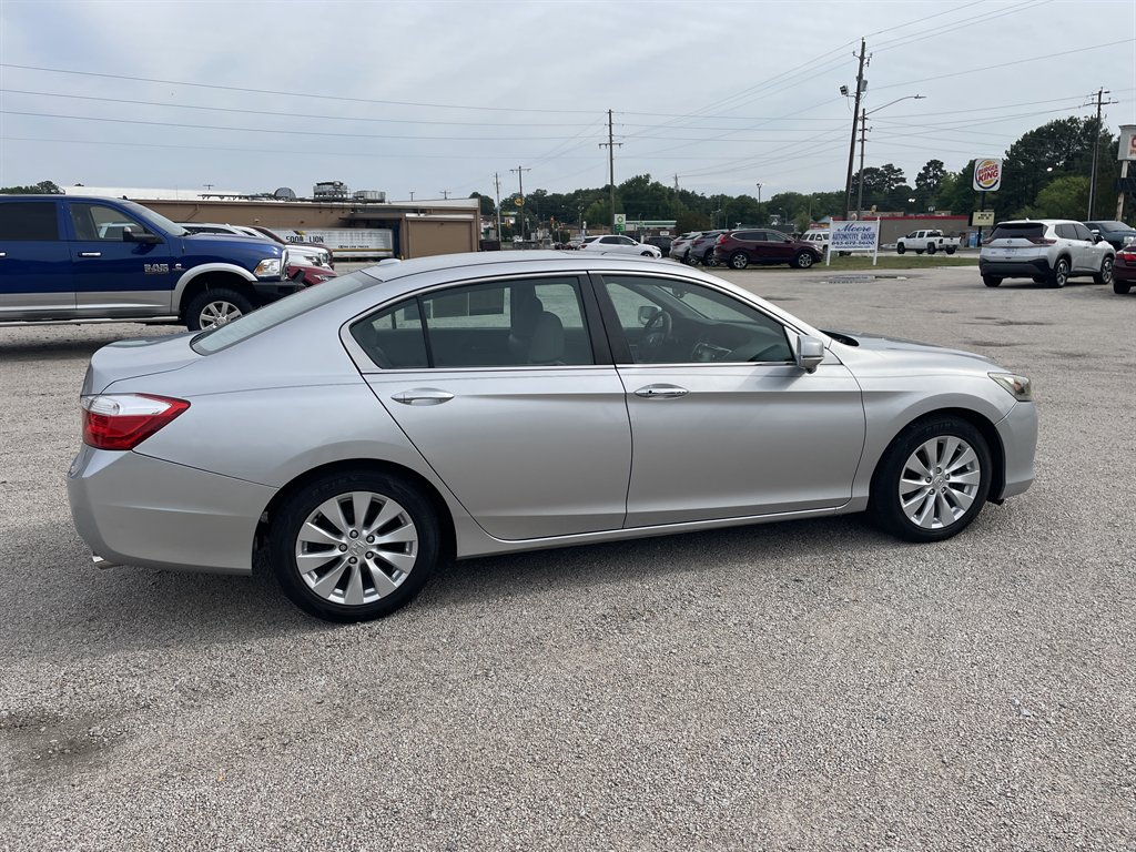 2015 Honda Accord - $17,460