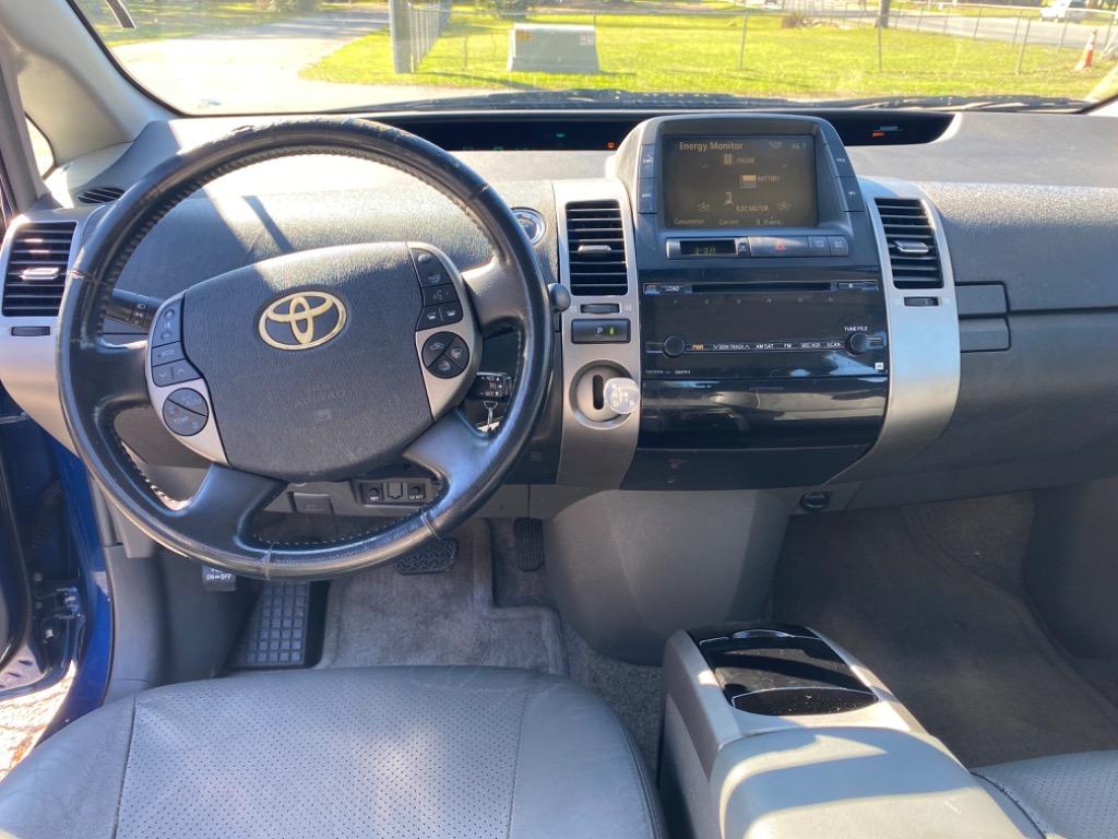2008 TOYOTA Prius Hatchback - $5,900