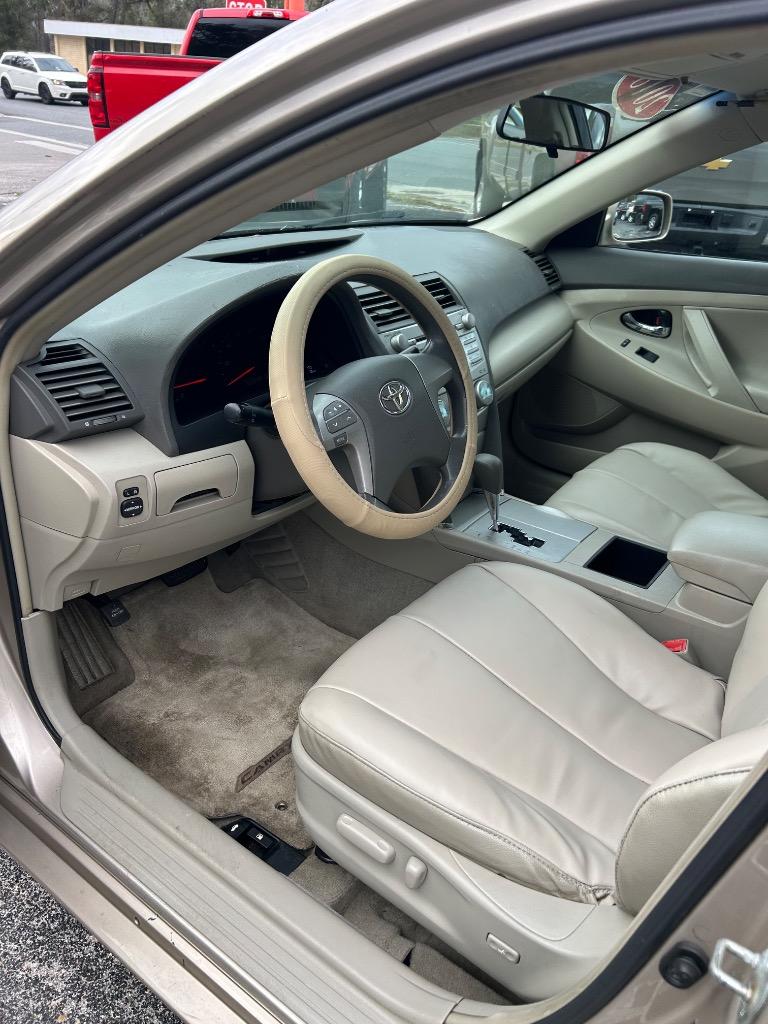 2008 Toyota Camry photo