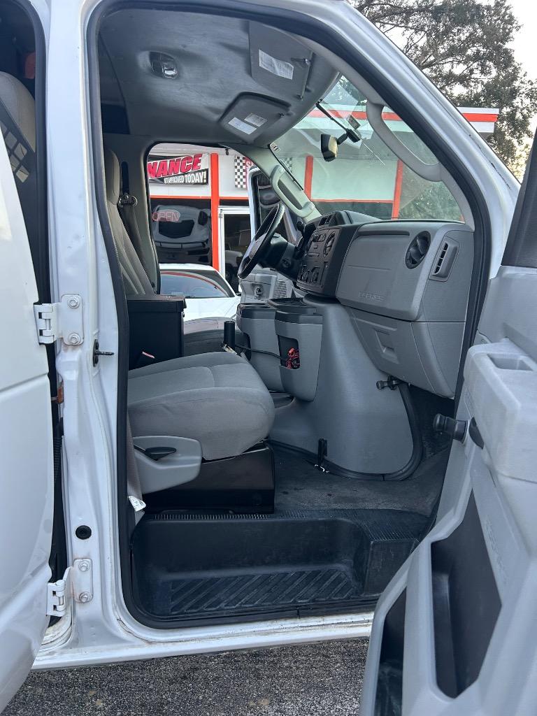 2013 Ford E-150 E-150 photo