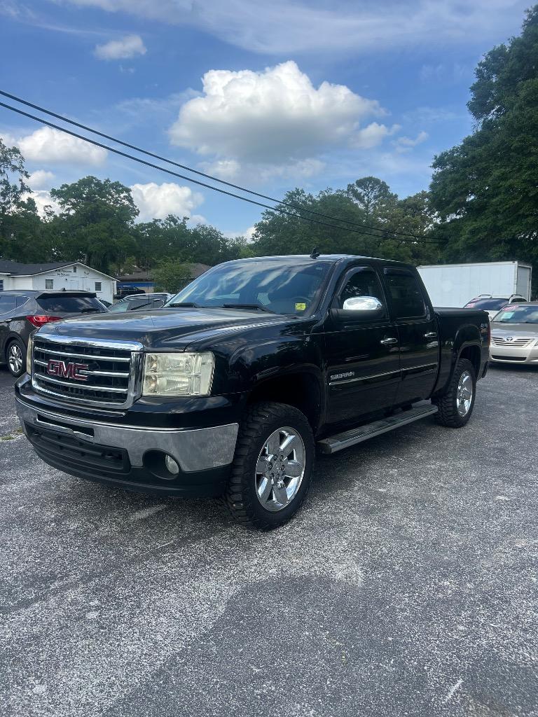 2013 GMC Sierra 1500 SLE photo