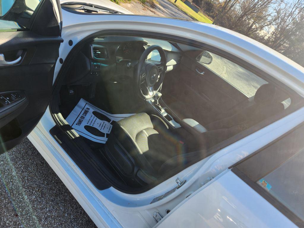 2018 Kia Optima - $10,990