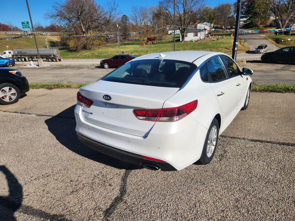 2018 Kia Optima - $10,990