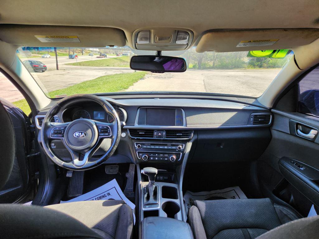 2016 Kia Optima - $8,990