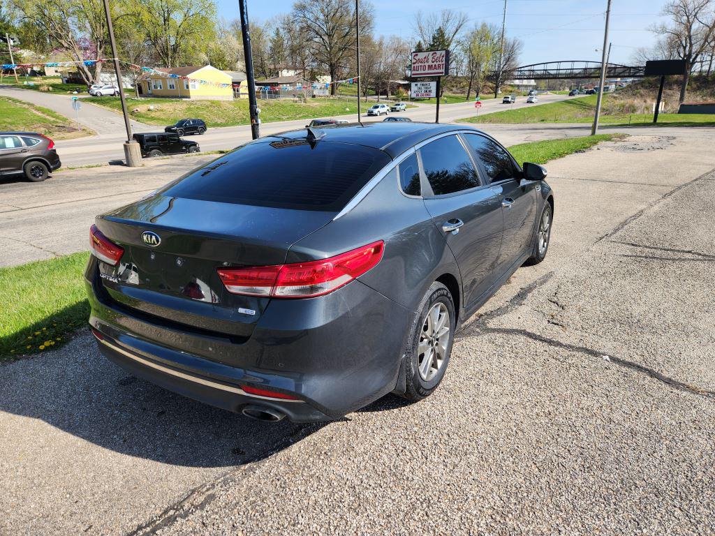2016 Kia Optima - $8,990