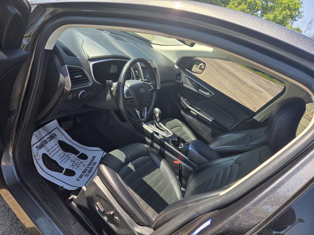 2018 Ford Edge - $11,990