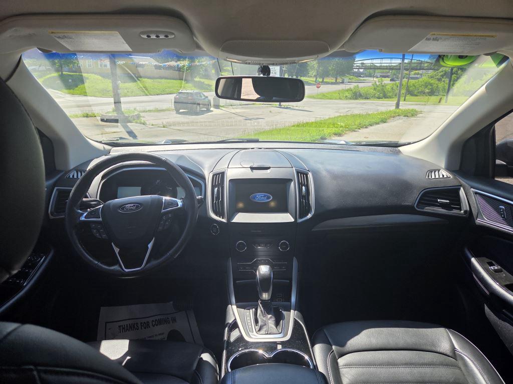 2018 Ford Edge - $11,990