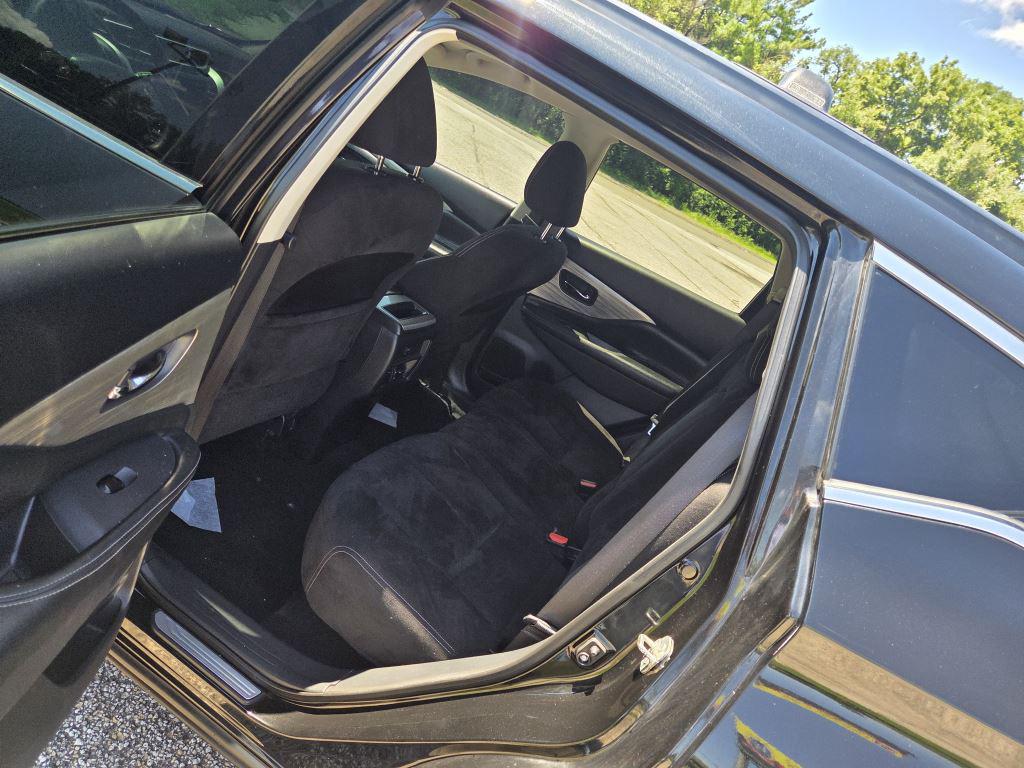 2015 Nissan Murano - $13,990