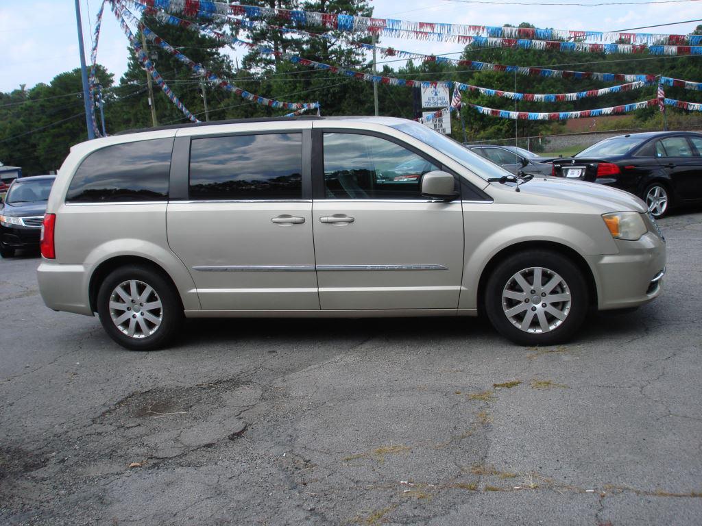 2014 Chrysler Town And Country