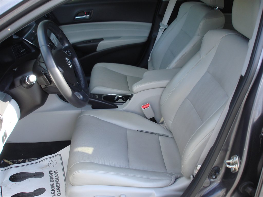 2017 Acura ILX
