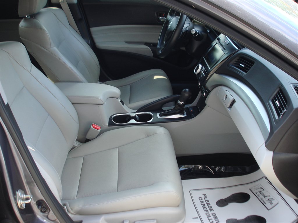 2017 Acura ILX