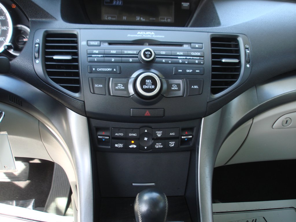 2011 Acura TSX