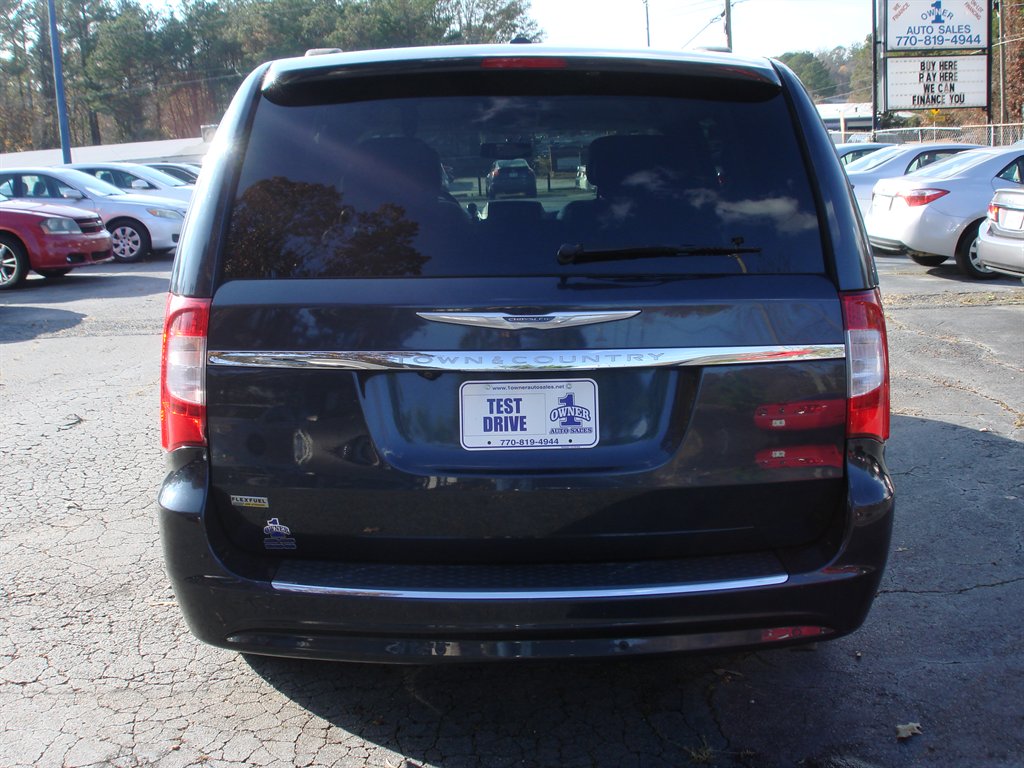 2014 Chrysler Town & Country