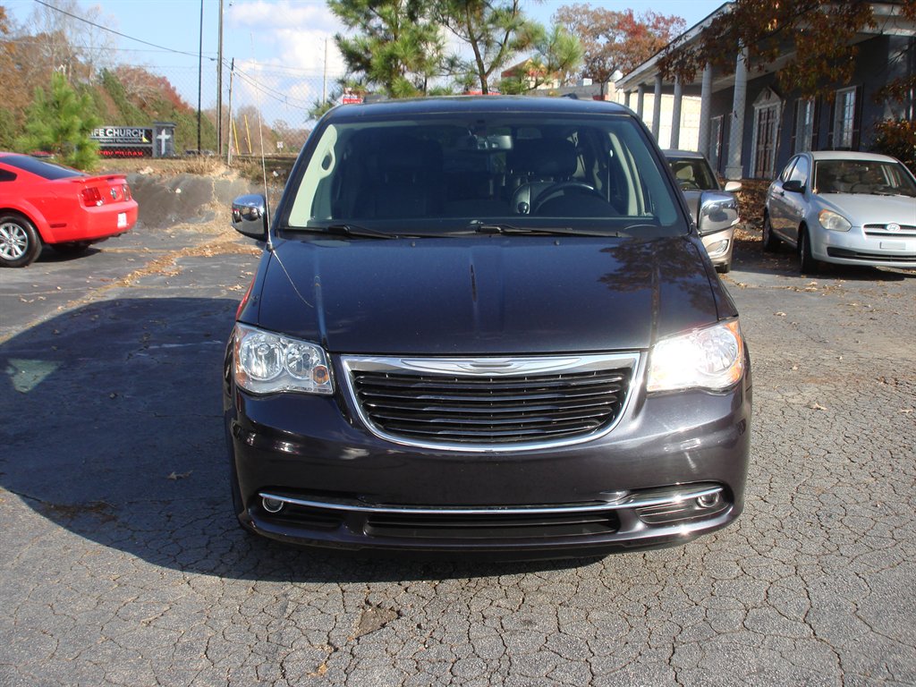 2014 Chrysler Town & Country