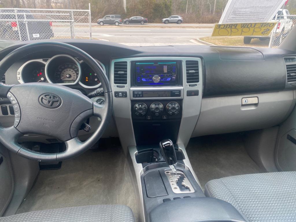2005 Toyota 4Runner SR5 photo