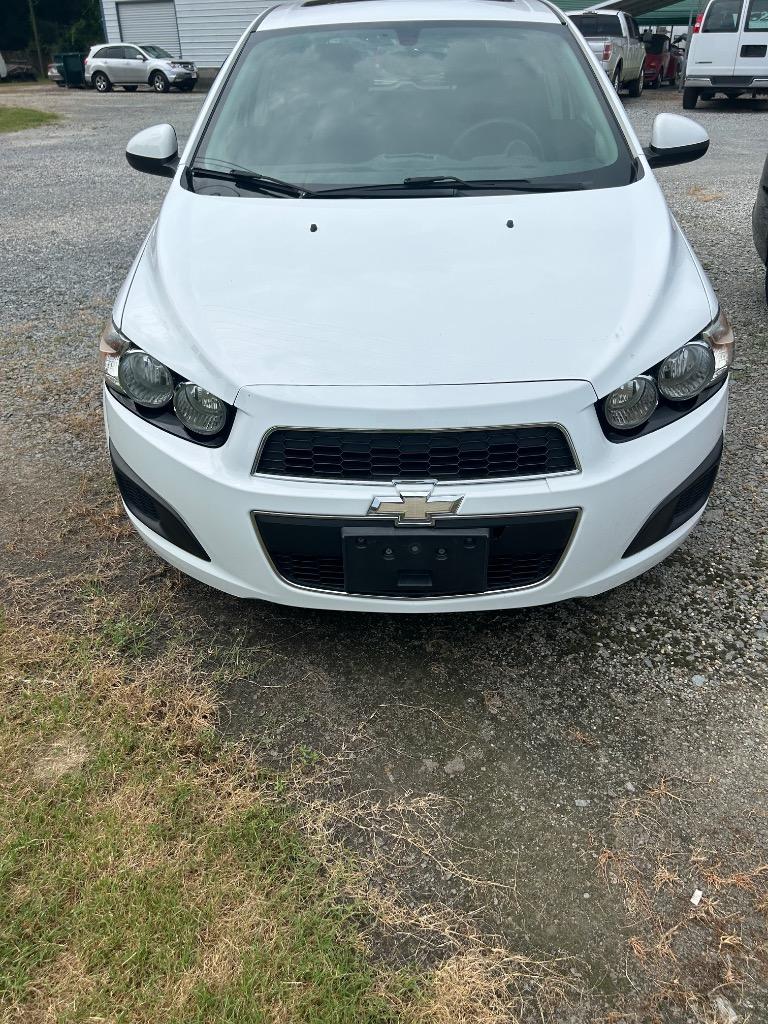 2015 Chevrolet Sonic LT Manual