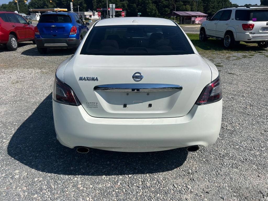 2014 Nissan Maxima
