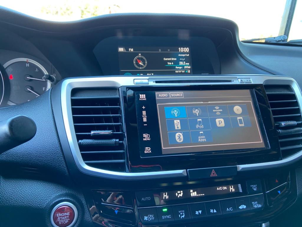 2017 Honda Accord EX-L photo