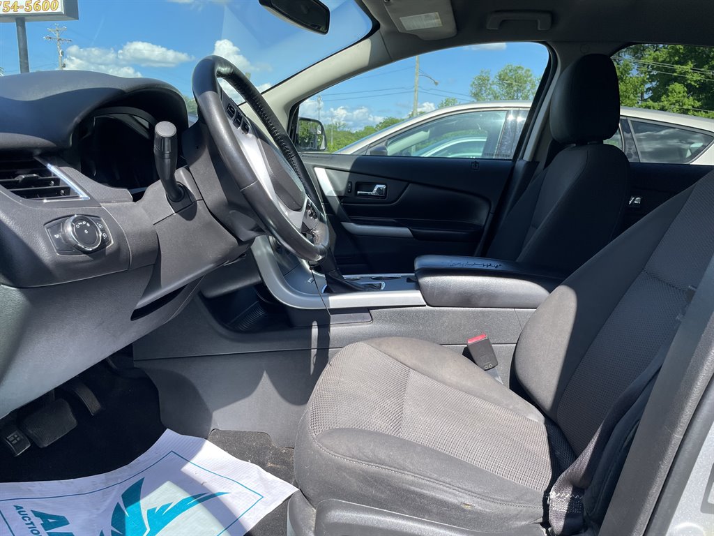 2013 Ford Edge SEL photo