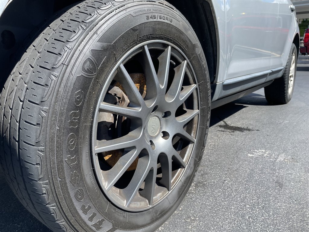 2013 Ford Edge SEL photo
