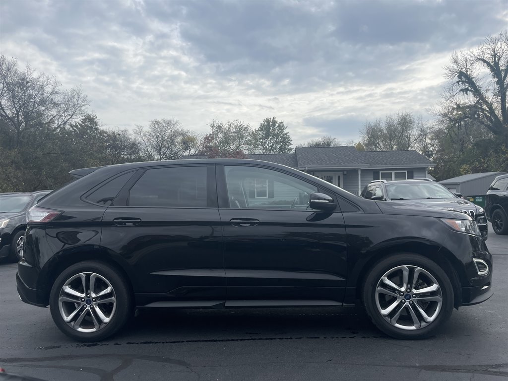 2017 Ford Edge Sport photo