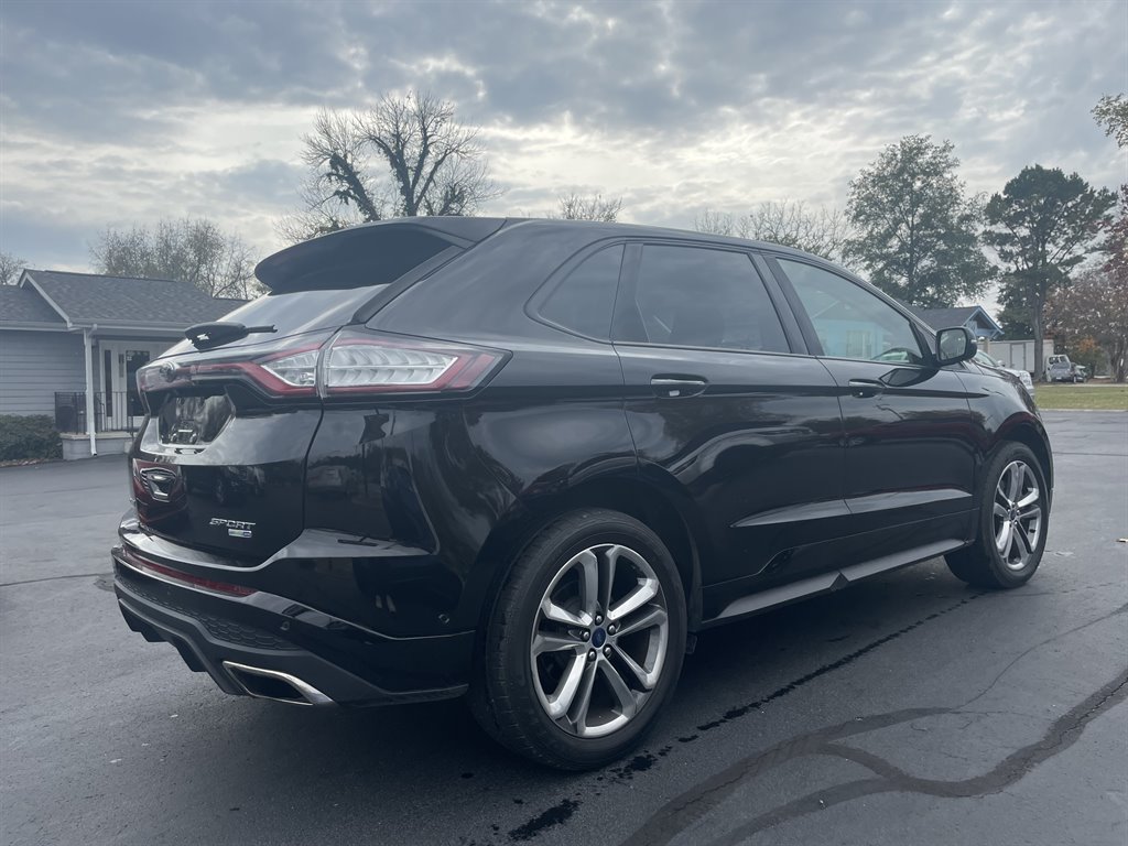 2017 Ford Edge Sport photo