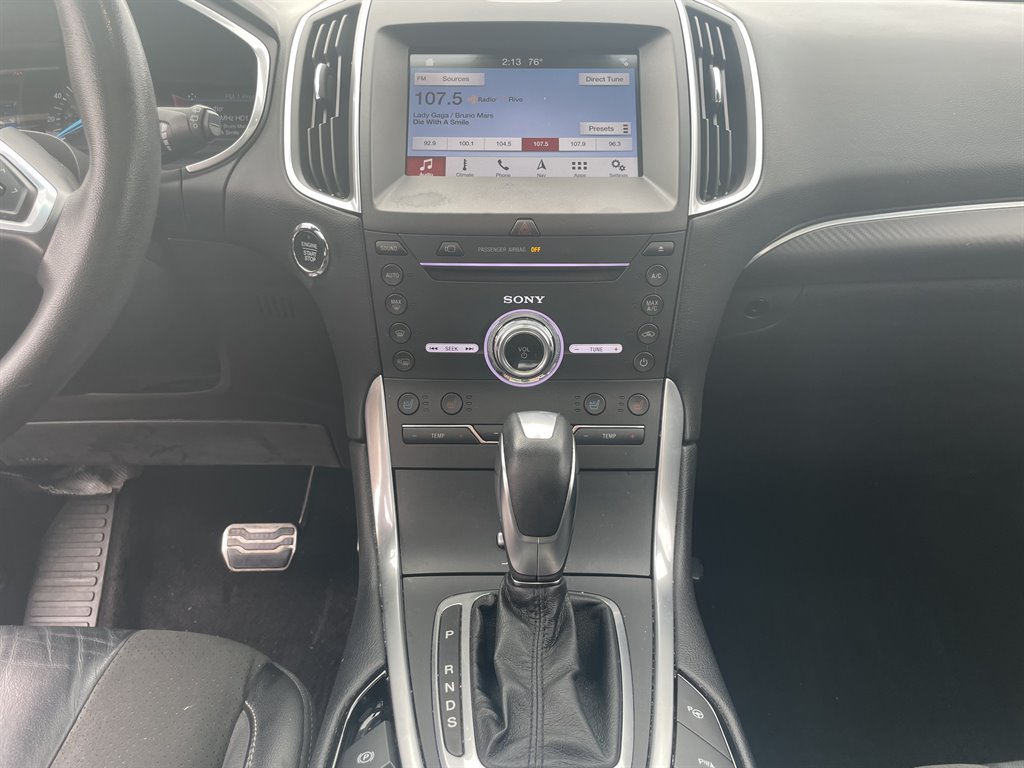 2017 Ford Edge Sport photo