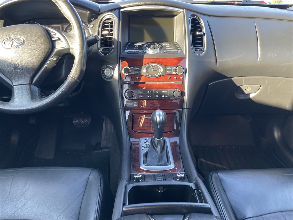 2016 Infiniti QX50  photo