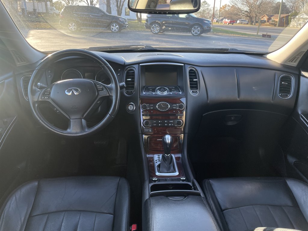 2016 Infiniti QX50  photo