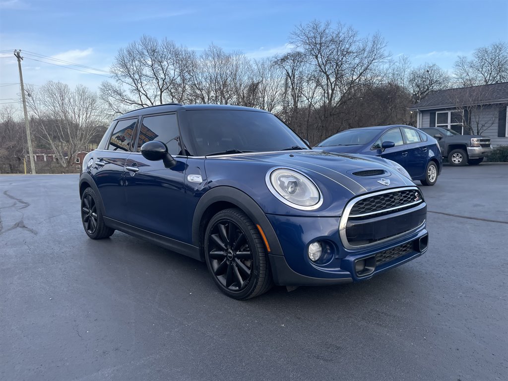2016 MINI Cooper S photo
