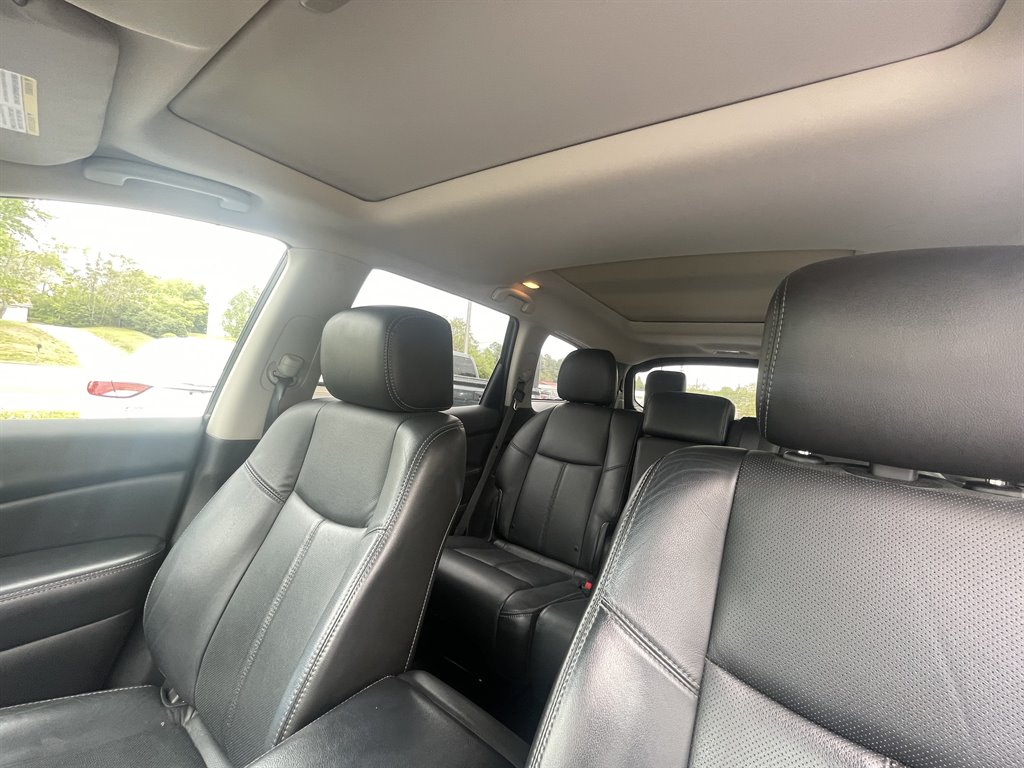 2013 Nissan Pathfinder S photo