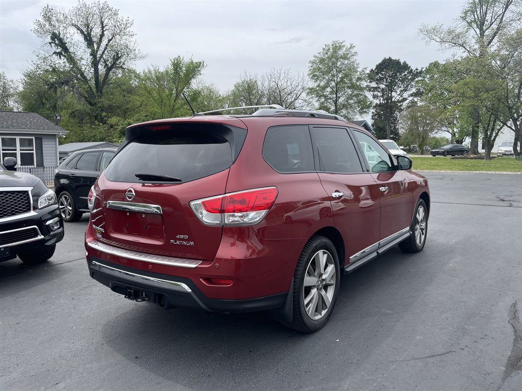 2013 Nissan Pathfinder S photo