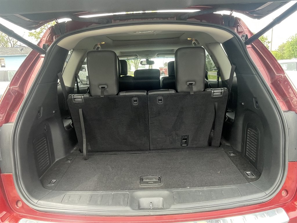 2013 Nissan Pathfinder S photo