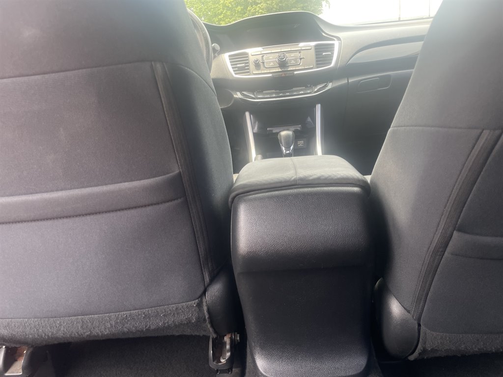 2017 Honda Accord LX photo