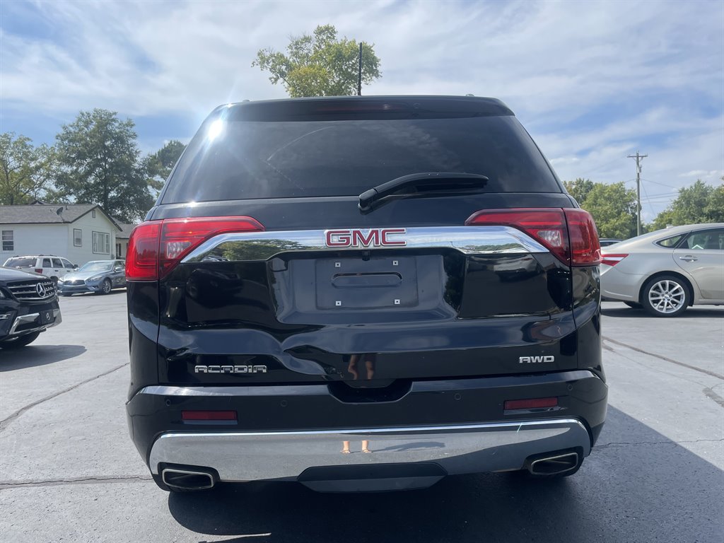 2017 GMC Acadia - $13,988