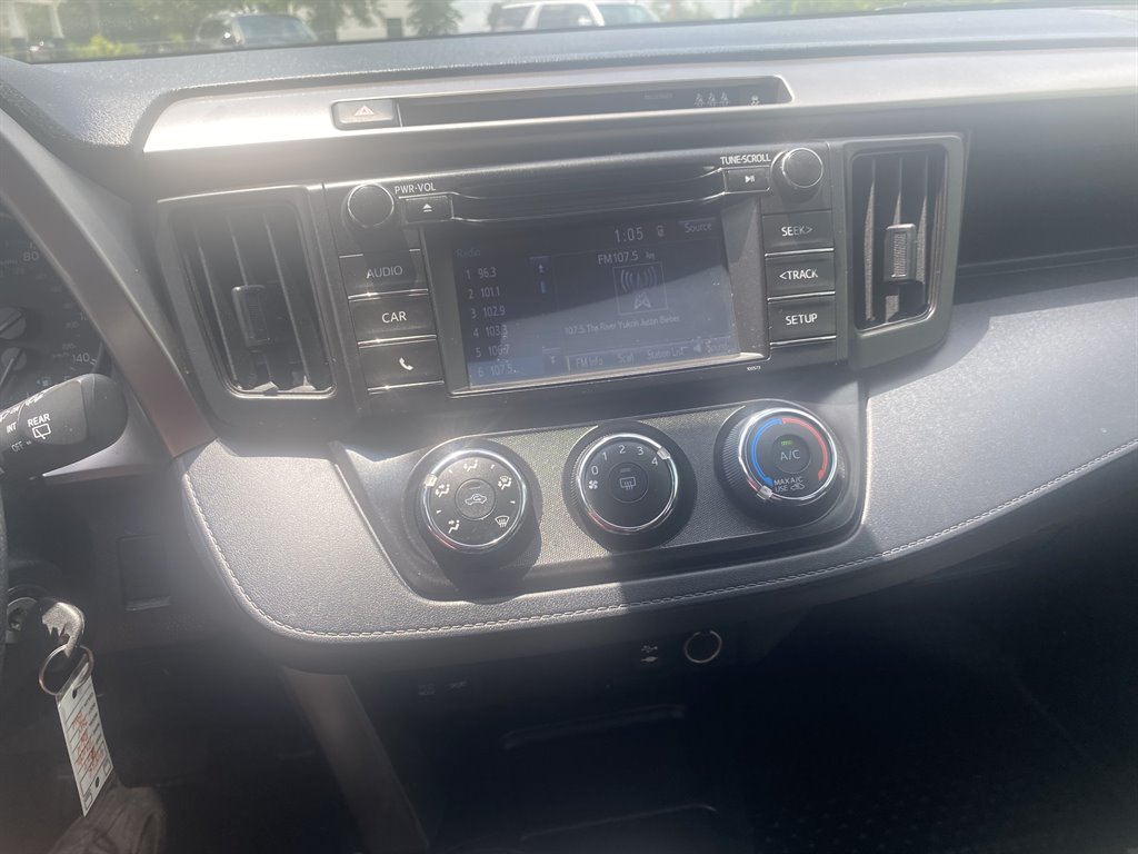 2017 Toyota RAV4 - $14,595