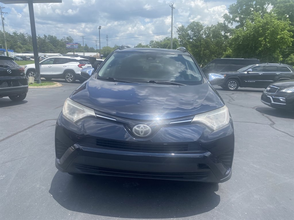 2017 Toyota RAV4 - $14,595