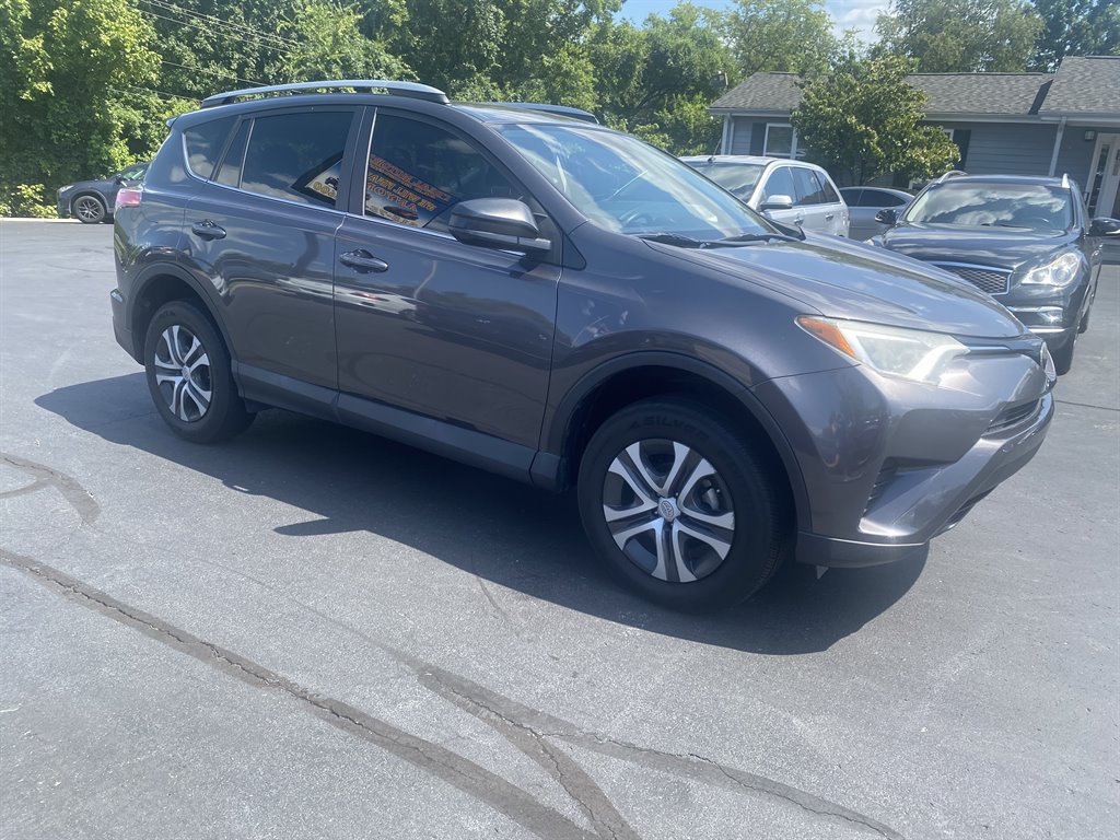 2017 Toyota RAV4 - $13,995