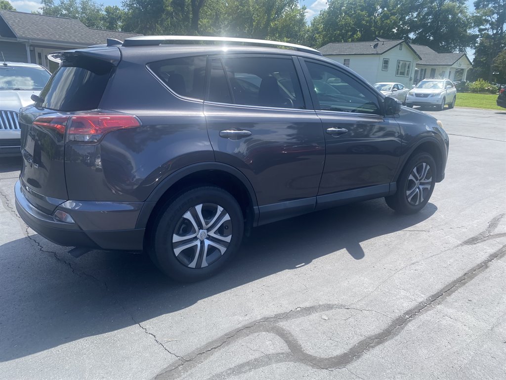 2017 Toyota RAV4 - $13,995