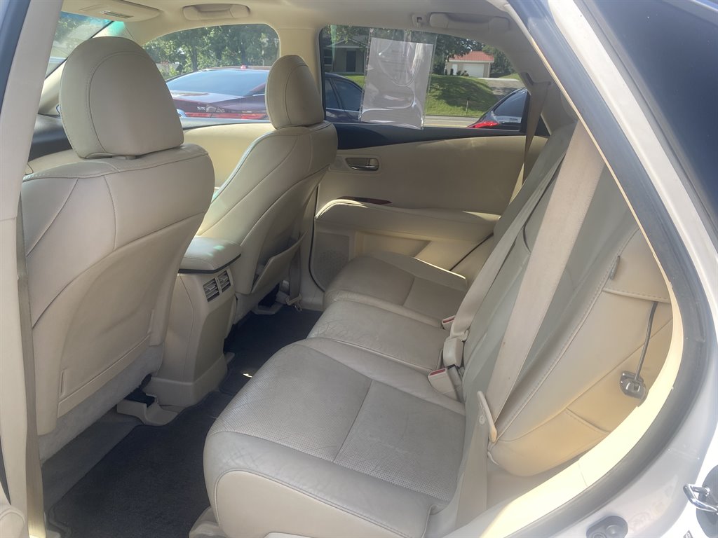 2011 Lexus RX - $13,995