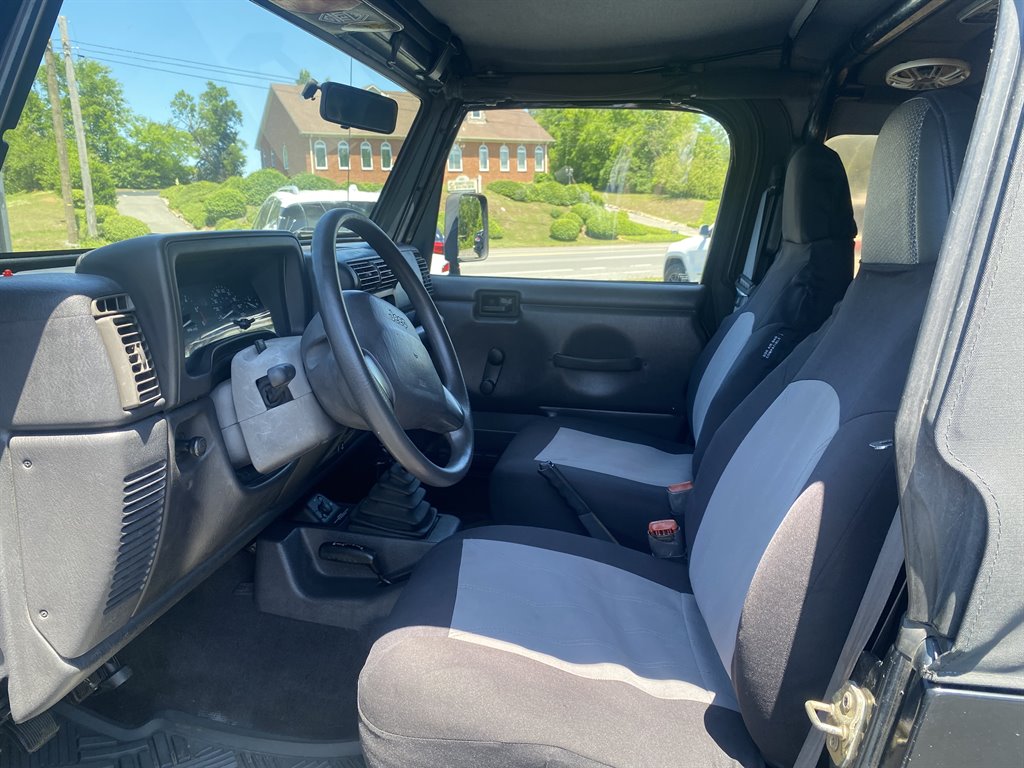 1999 Jeep Wrangler - $9,995