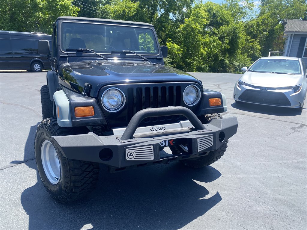 1999 Jeep Wrangler - $9,995